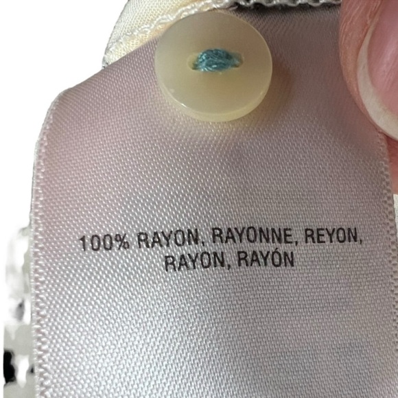 Anthropologie Bear button-down blouse Size 4 EUC - Picture 4 of 5